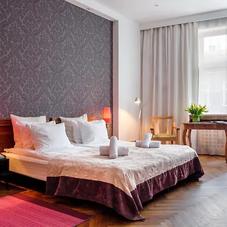 Tyzenhauz Apartments Krowoderska Street Krakow Exterior photo