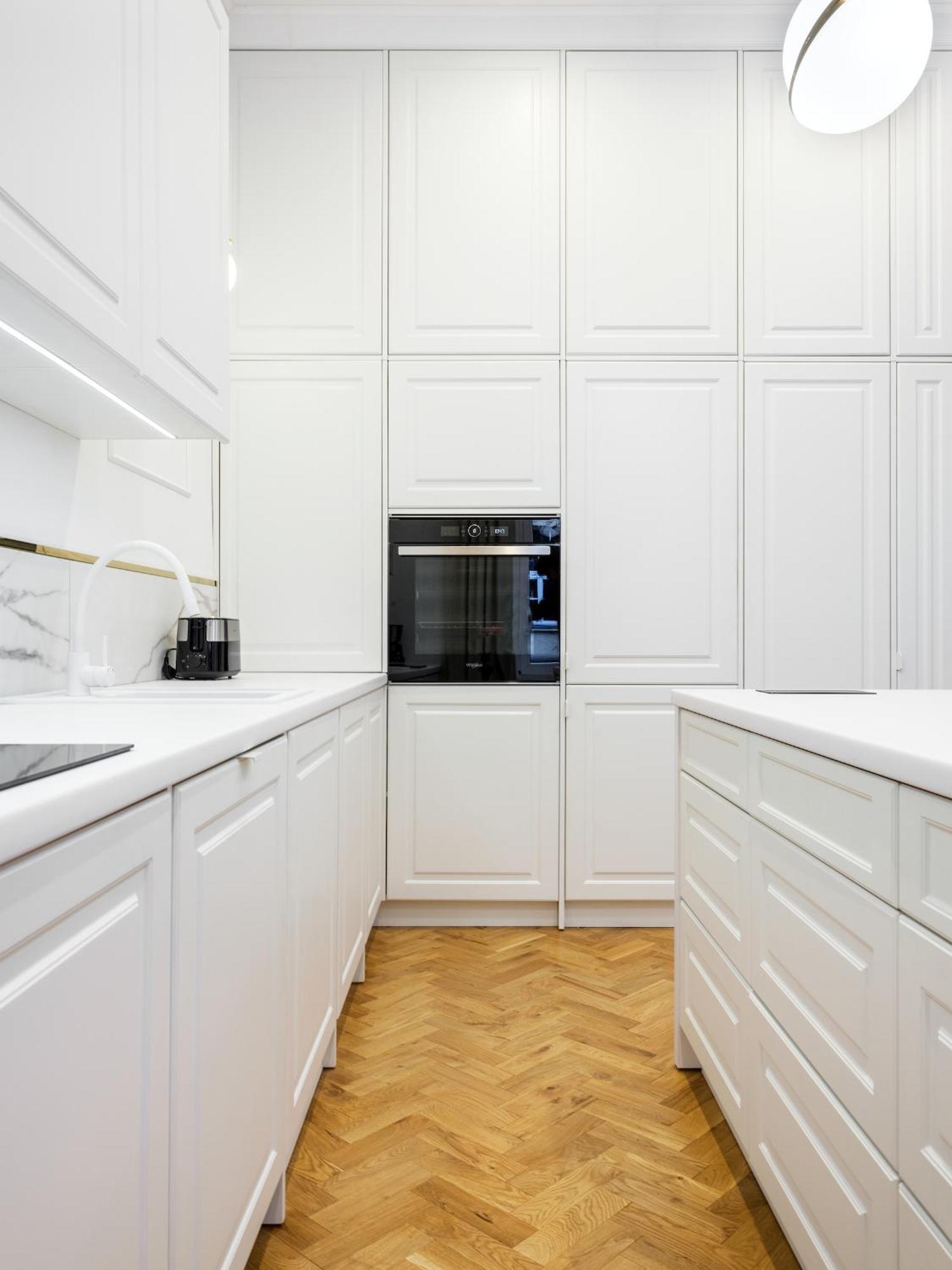 Apartment Tyzenhauz Krowoderska Street Krakau